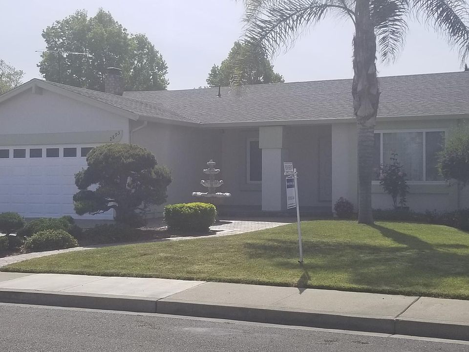 1st image of 2893 Pelican Dr