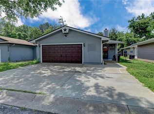 8809 E 109th Ter, Kansas City, MO 64134