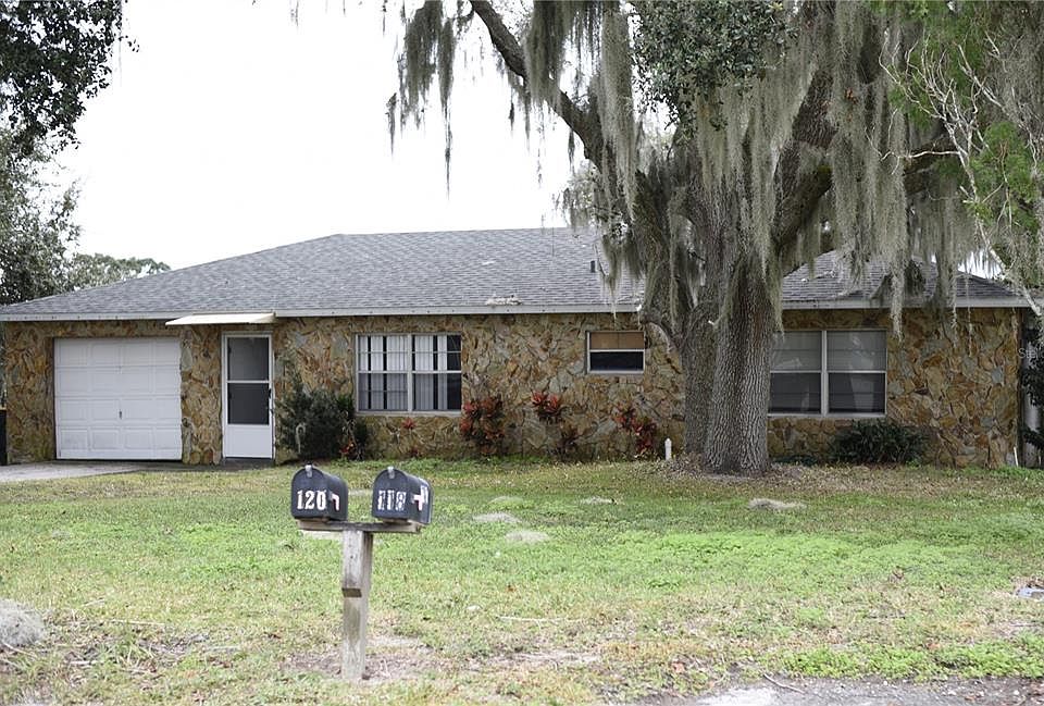 1st image of 118 Lantern Ln