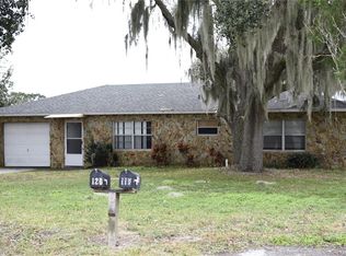 118 Lantern Ln, Winter Haven, FL 33884