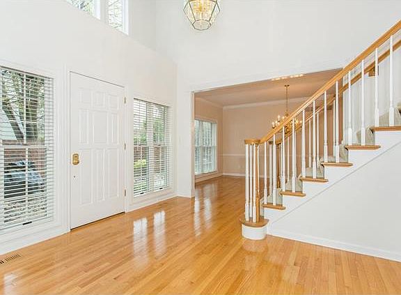 5th image of 14641 Amberleigh Hill Ct