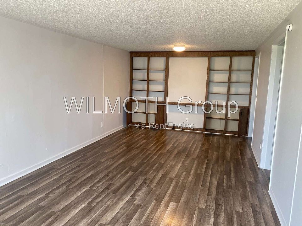 1st image of 2000 Indianapolis Rd #15