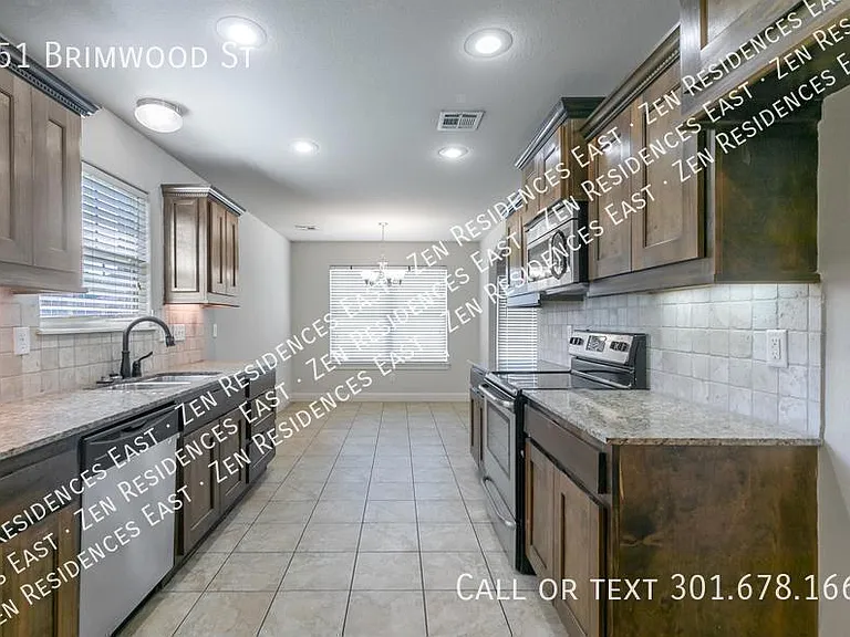 651 Brimwood St — Photo 10