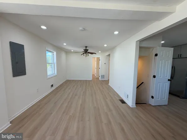 1116 Larchmont Ave, Capitol Heights, MD 20743
