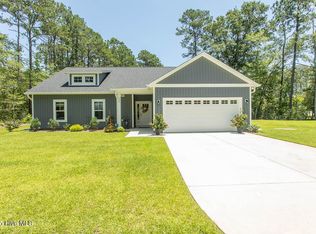 430 Boundaryline Dr NW, Calabash, NC 28467