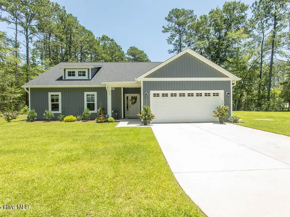 430 Boundaryline Drive NW, Calabash, NC 28467
