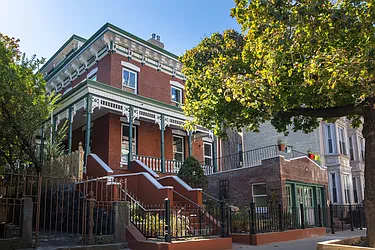 1450 Pacific Street in Crown Heights