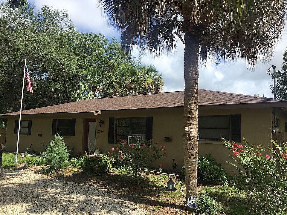 2nd image of 12054 Helicon Ave