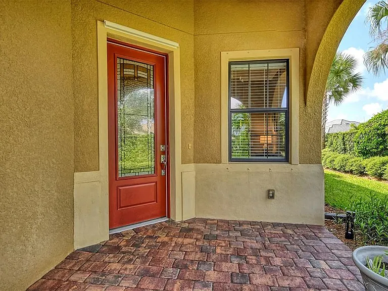 6743 Haverhill Ct — Photo 4
