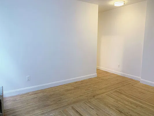 Rented by Bruma Realty LLC | media 19