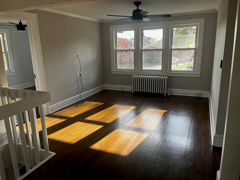 20 Sherman Ave — Photo 12