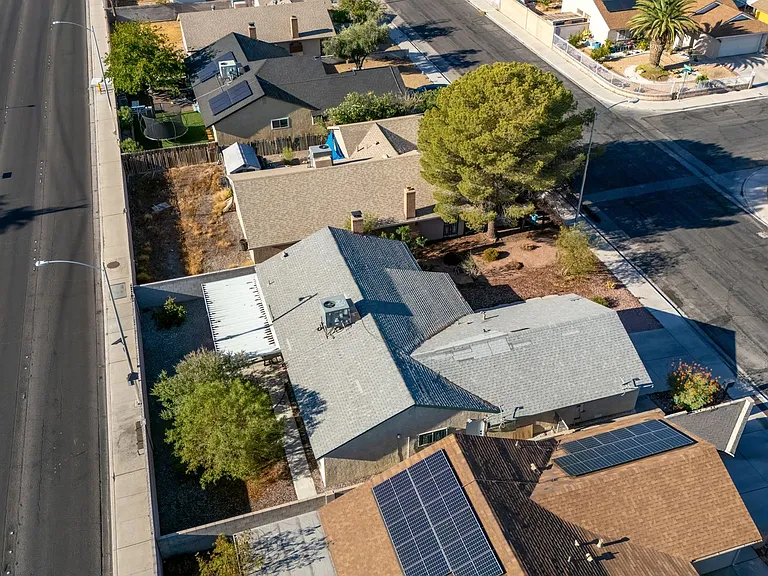 3730 Greenwood Dr — Photo 29