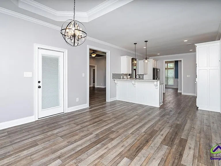 1052 Chattahoochee Dr — Photo 22