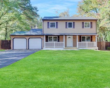 6 Timber Trail Lane, Medford, NY, 11763