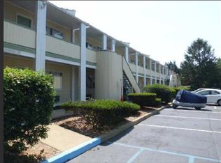 488 Montauk Hwy, East Hampton, NY 11937