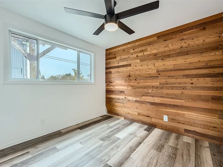 11963 SE 160th St — Photo 15