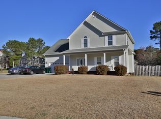 201 Brook Crossing Rd, Swansboro, NC 28584