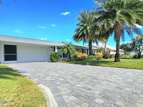 3rd image of 29 Surfside Dr