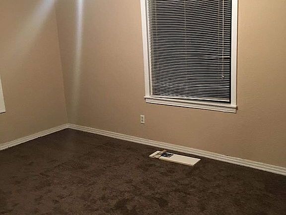 4th image of 4406 Texas Ave