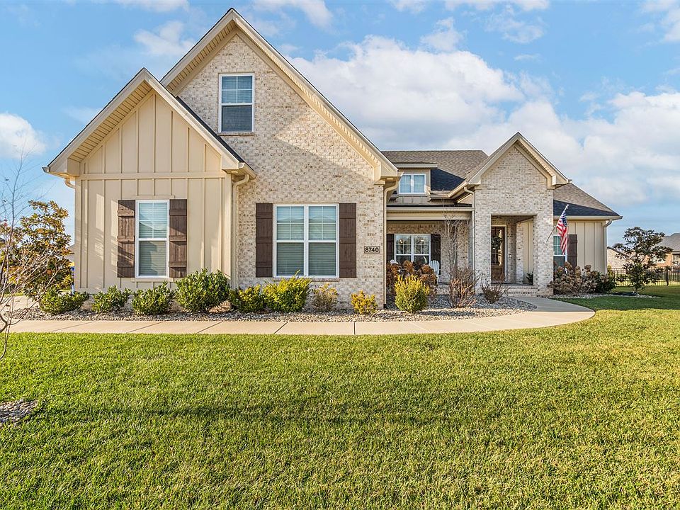 1st image of 8740 Creekstone Ln