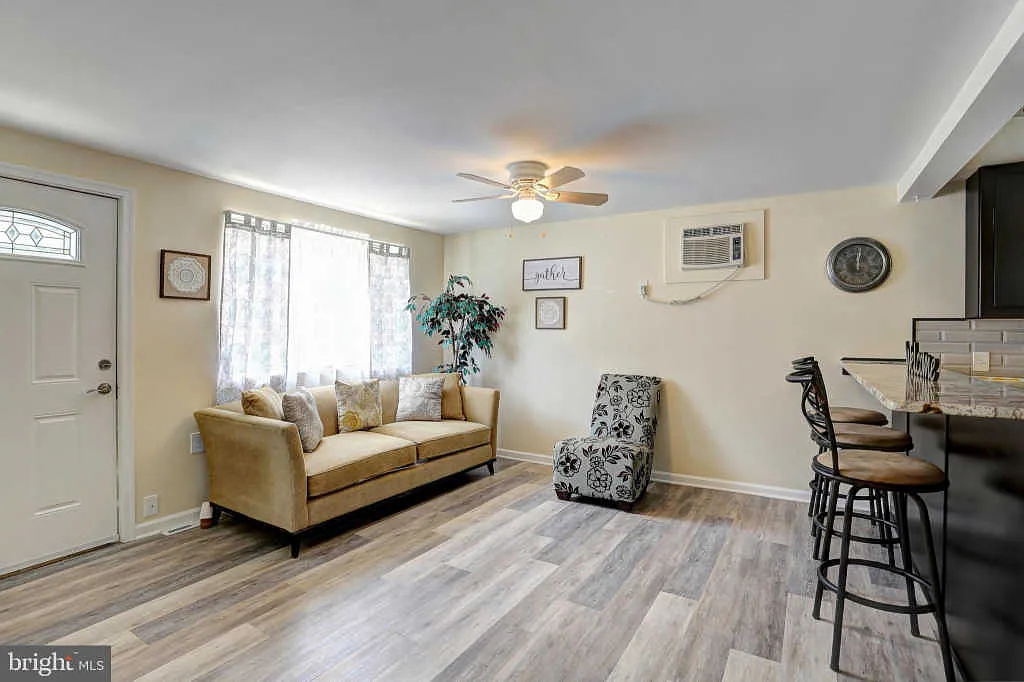 44 Aquahart Rd photo 1