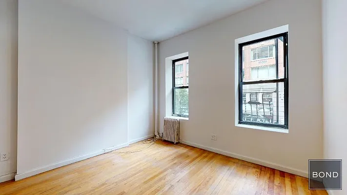 Rented by Bond New York | media 15