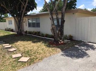 6101 Funston St, Hollywood, FL 33023