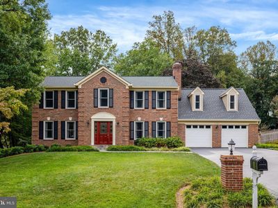 11603 Holly Briar Ln, Great Falls, VA, 22066