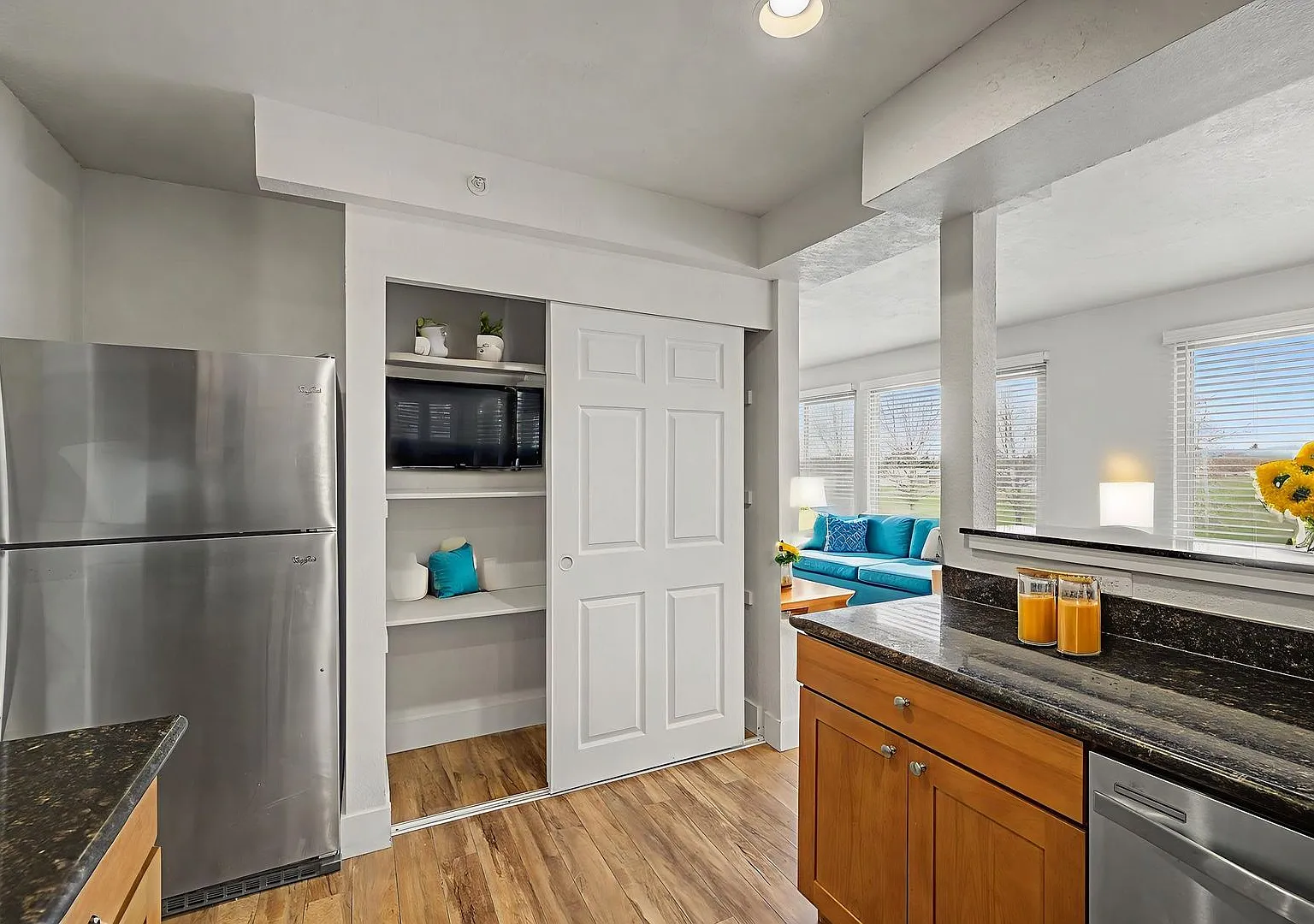 2BR Residence | Newly Renovated | Renton Highlands Close to The Landing — Photo 3