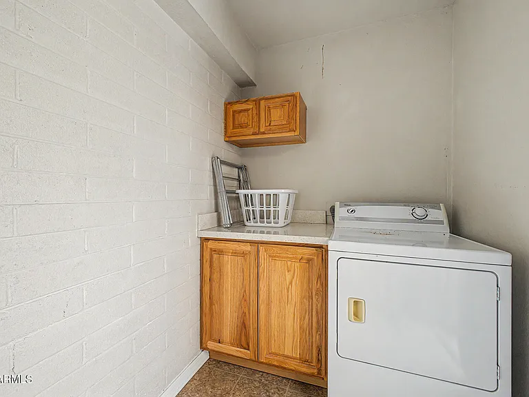4158 N 81st St — Photo 20