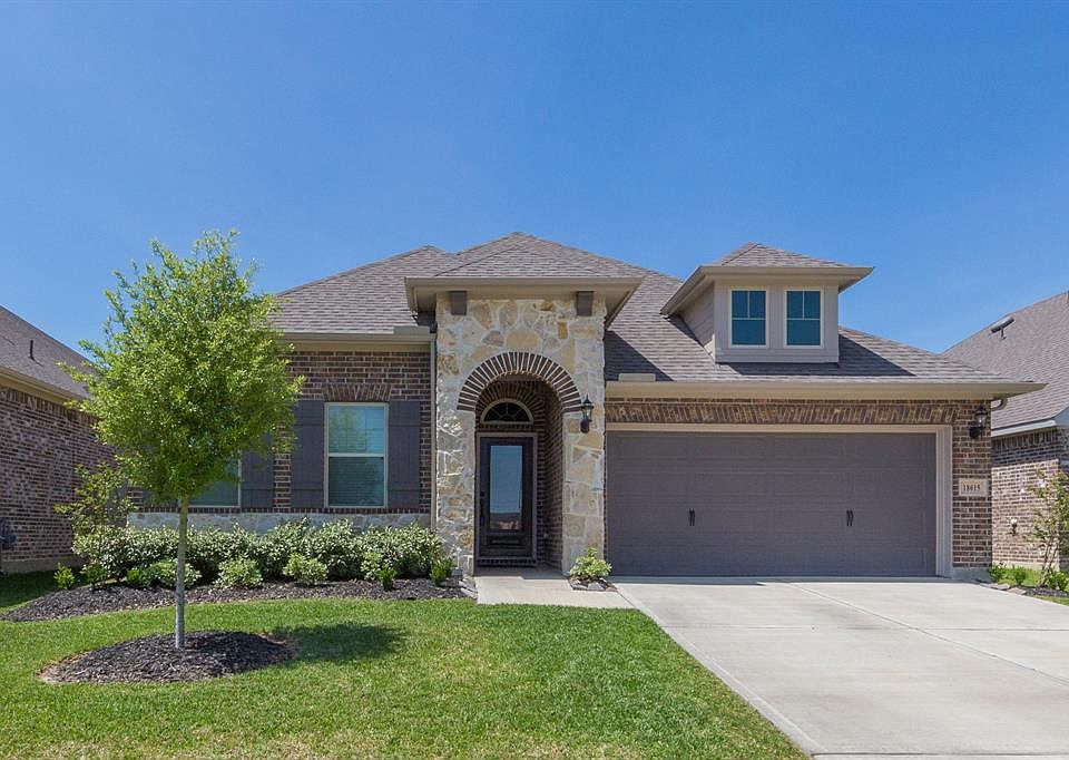 1st image of 18015 Salt Meadow Ln