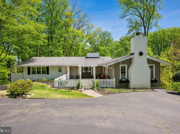 9003 Manordale Ln, Ellicott City, MD 21042