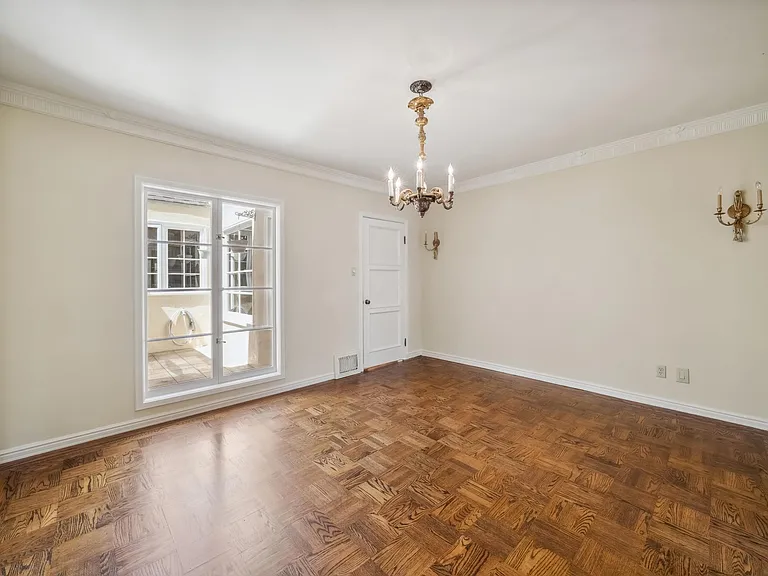 1750 N Point St — Photo 14