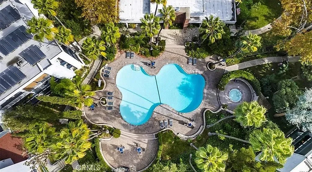 1 bed, 659 sqft, $2,400 — Photo 4