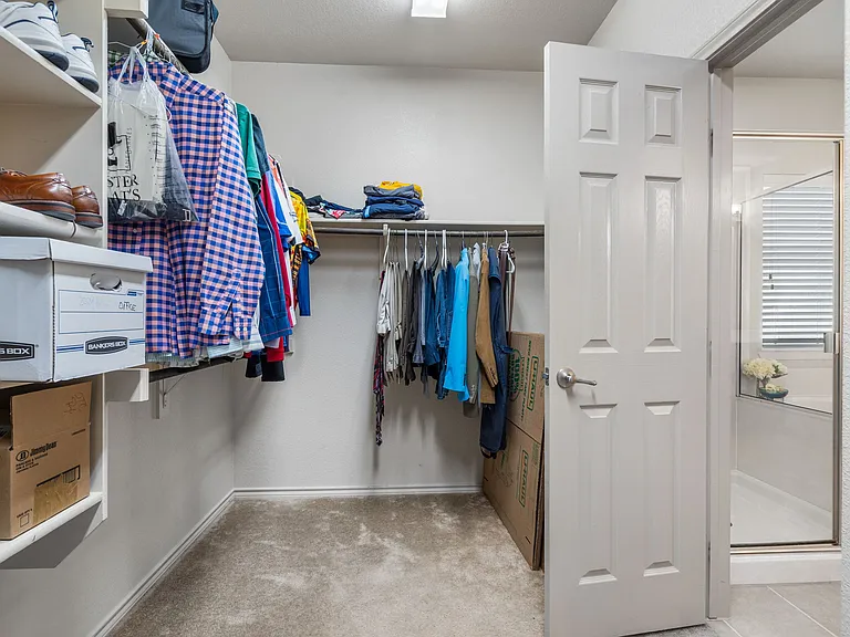 11004 Hawks Landing Rd — Photo 24