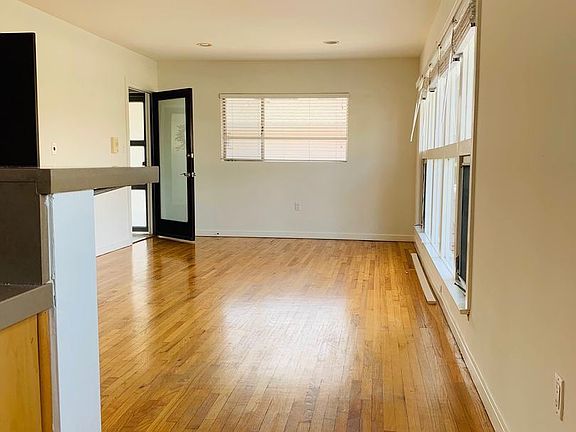 4th image of 12012 Lamanda St #1