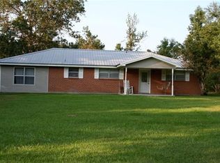 1165 Henleyfield McNeill Rd, Carriere, MS 39426