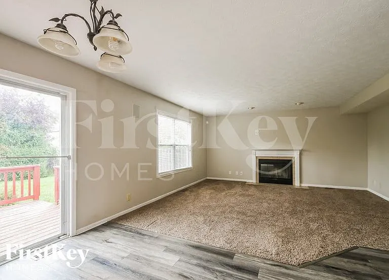 13065 Sweet Briar Pkwy — Photo 2