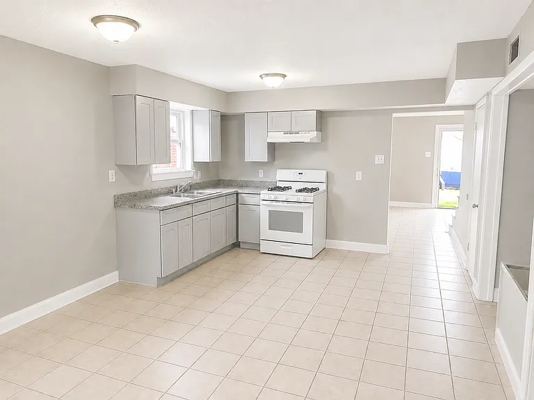 1017 Tallow Tree Ln #1017 — Photo 1