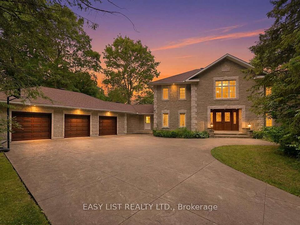 1st image of 28 Marchbrook Cir