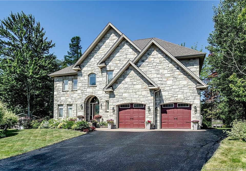 1st image of 80 Julien Ct