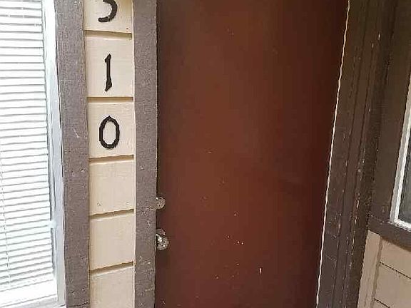 Unit Entrance