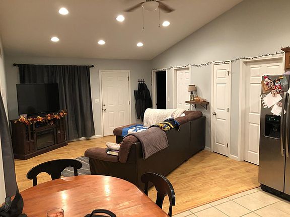 3rd image of 153 Mallard Dr