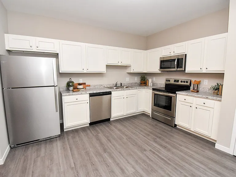 Cypress Ridge Apartments — Photo 28