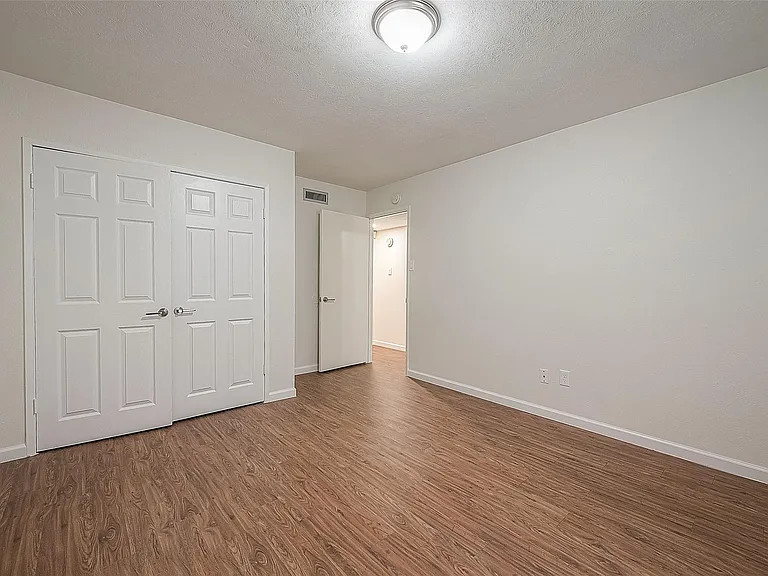 16810 Sweno Ct — Photo 29