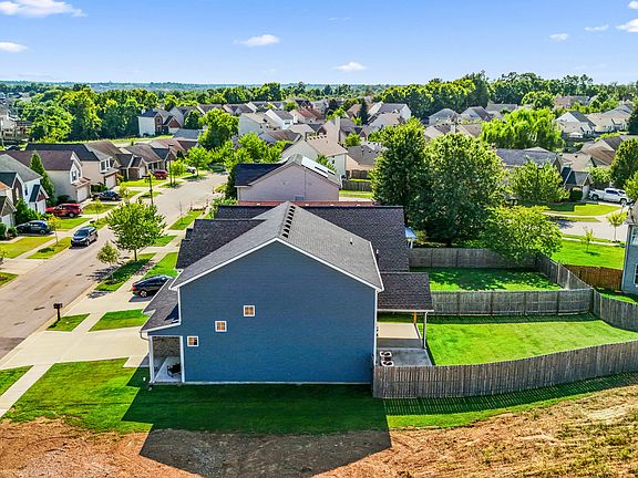 3rd image of 2681 Rockaway Pl