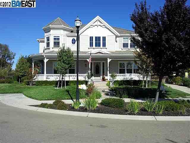 2nd image of 1210 Santorino Ct