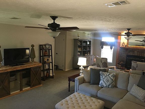 3rd image of 272 Kassy Ln