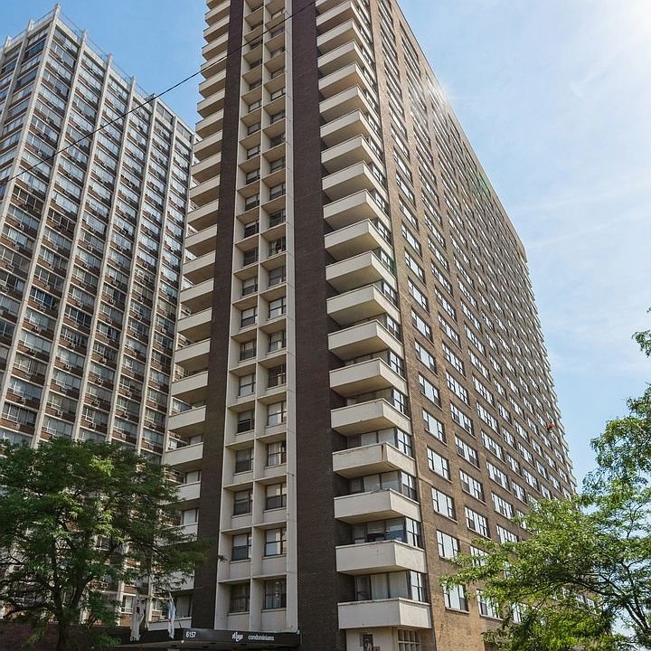 1st image of 6157 N Sheridan Rd APT 19J