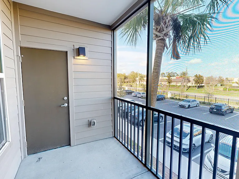 Afton Palms — Photo 61